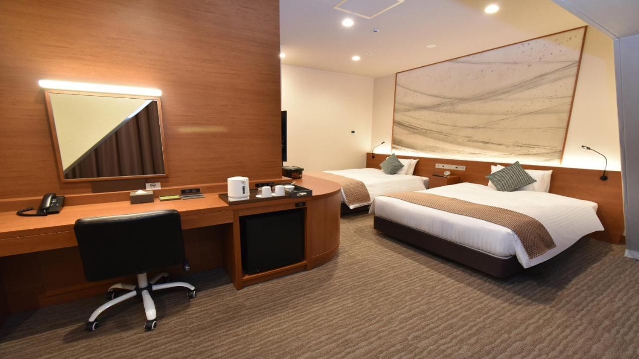 Odysis Suites Osaka Airport Hotel Izumisano Ngoại thất bức ảnh