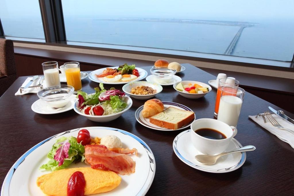 Odysis Suites Osaka Airport Hotel Izumisano Ngoại thất bức ảnh