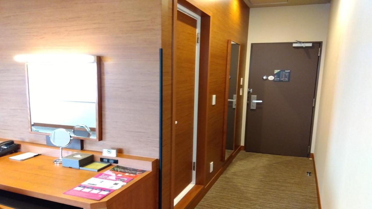 Odysis Suites Osaka Airport Hotel Izumisano Ngoại thất bức ảnh
