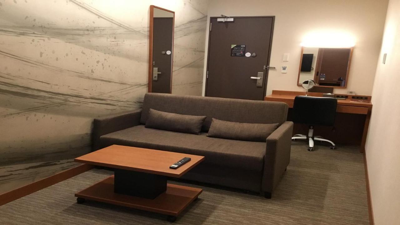 Odysis Suites Osaka Airport Hotel Izumisano Ngoại thất bức ảnh