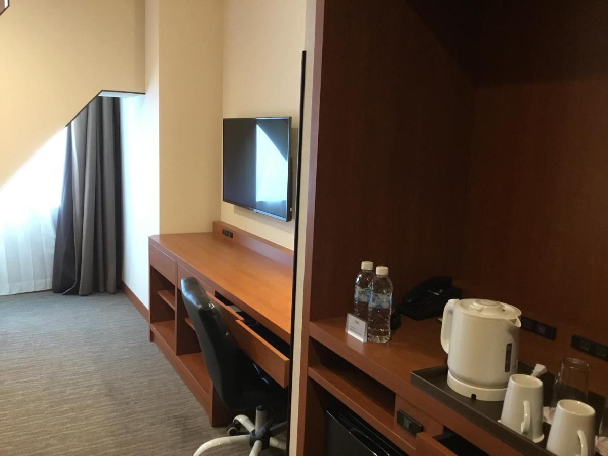 Odysis Suites Osaka Airport Hotel Izumisano Ngoại thất bức ảnh