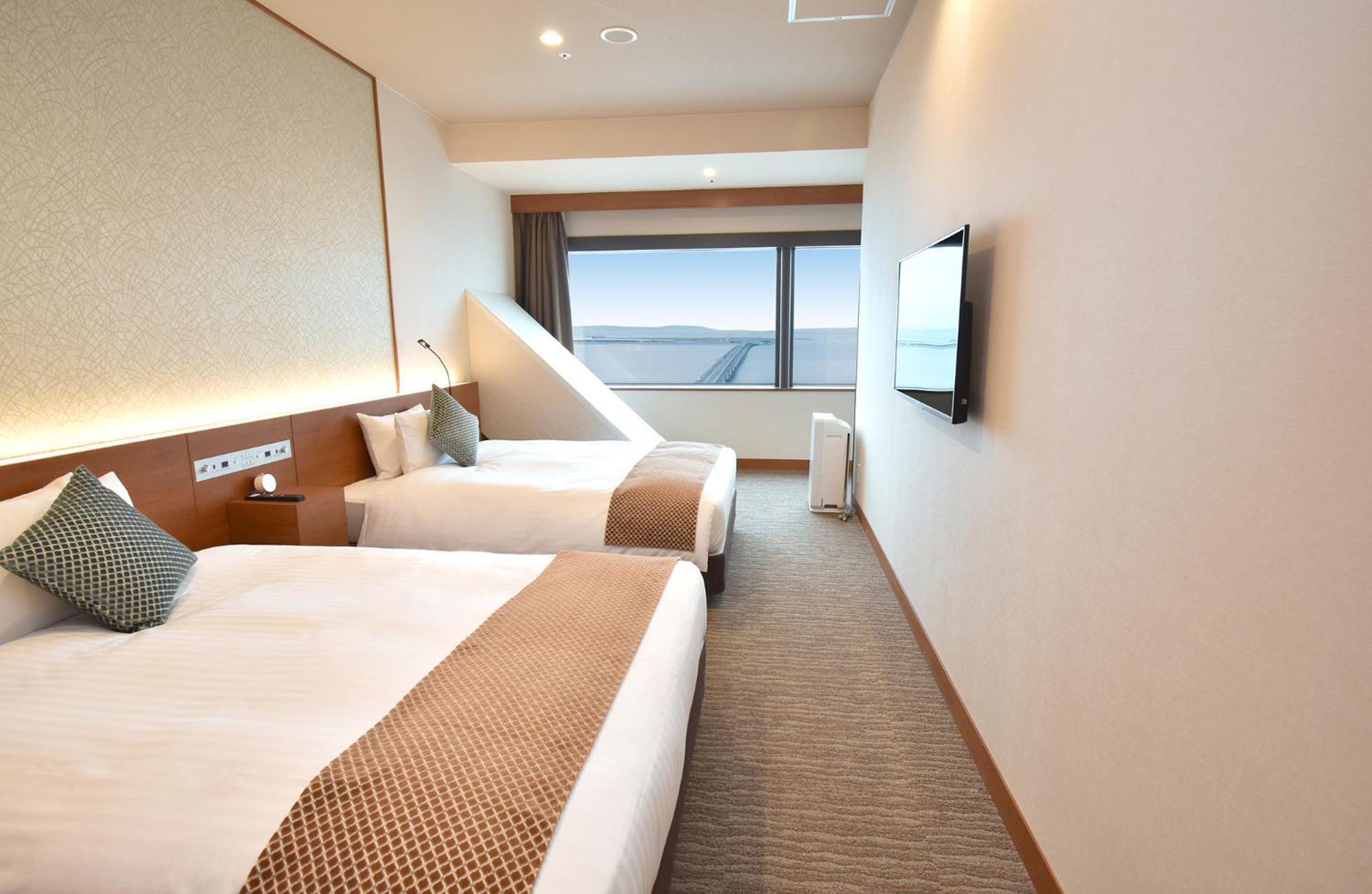 Odysis Suites Osaka Airport Hotel Izumisano Ngoại thất bức ảnh